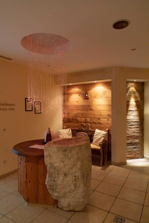 Hotel Martinerhof San Lorenzo di Sebato Ngoại thất bức ảnh